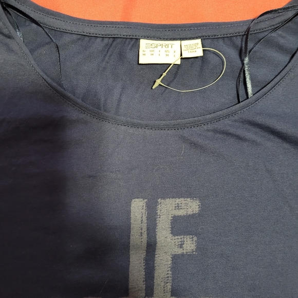 Esprit Navy T - Picture 2 of 2